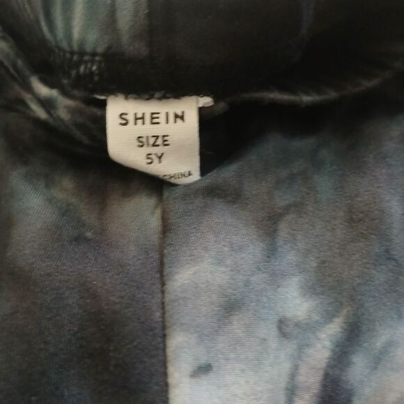 Girl Apparel Set with Stripes and Denim - Picture 4 of 13